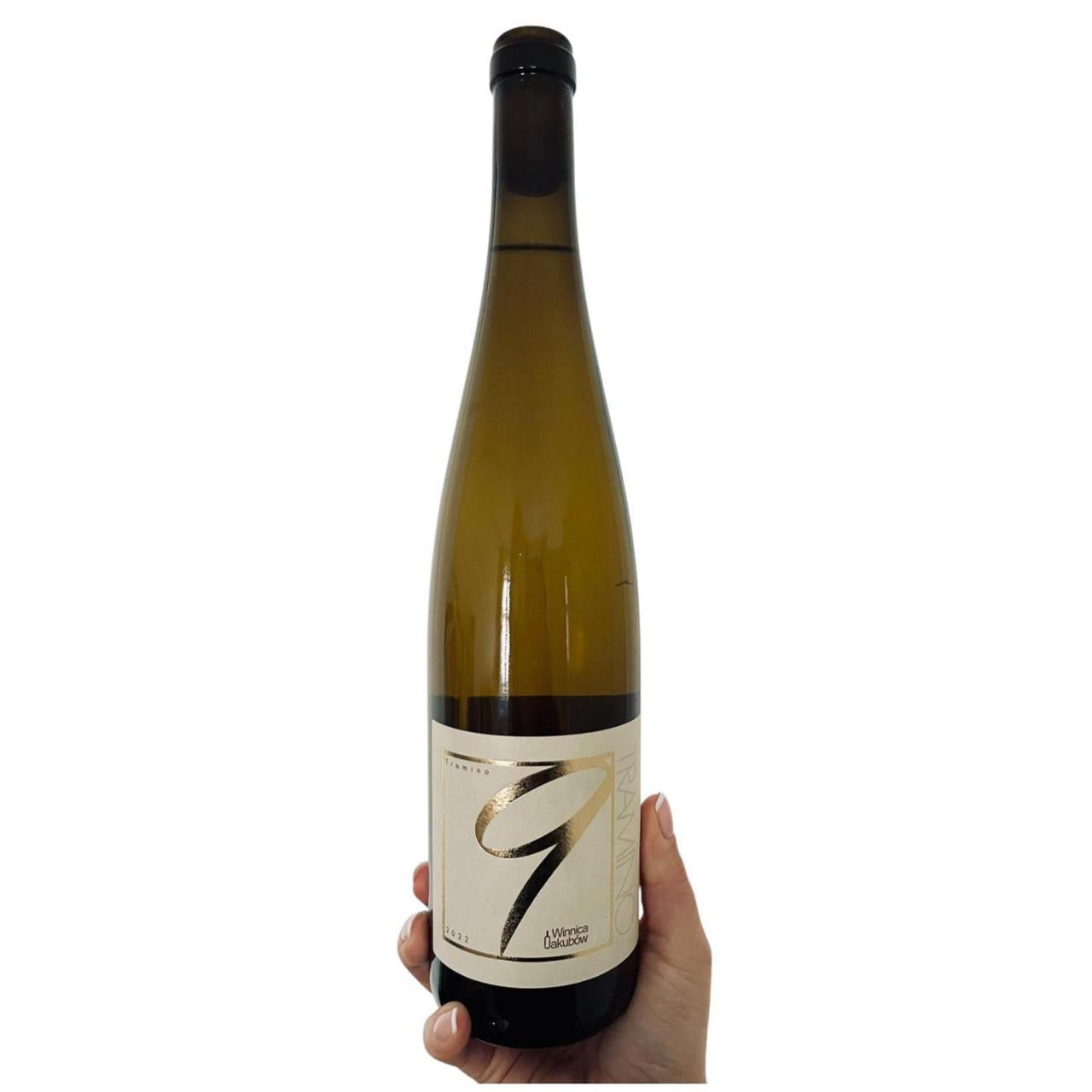 Tramino 9, White Wine, Wine Bottle